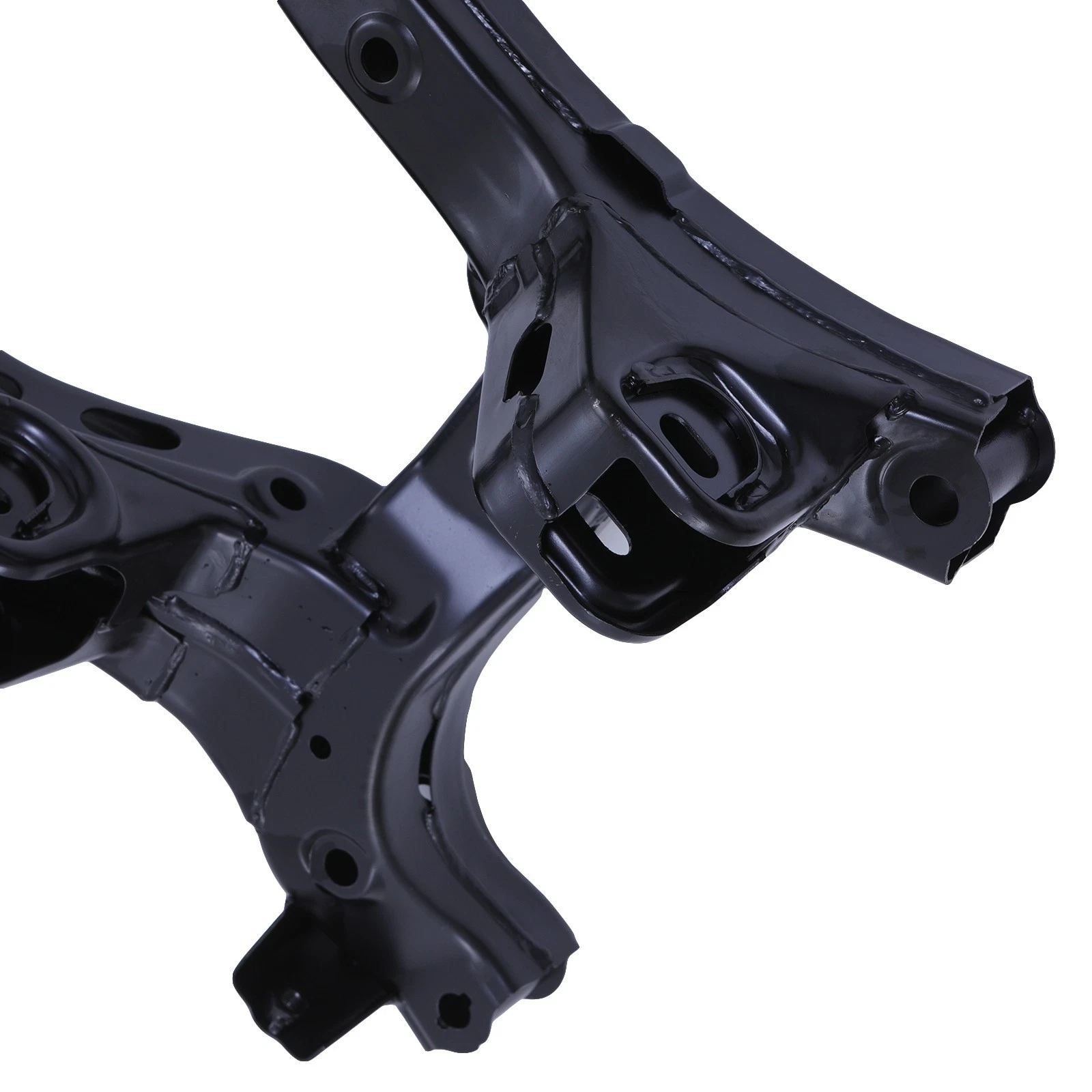 New heavy-duty rear subframe axle crossmember to replace rusted Kia Sportage and Hyundai Tucson subframe